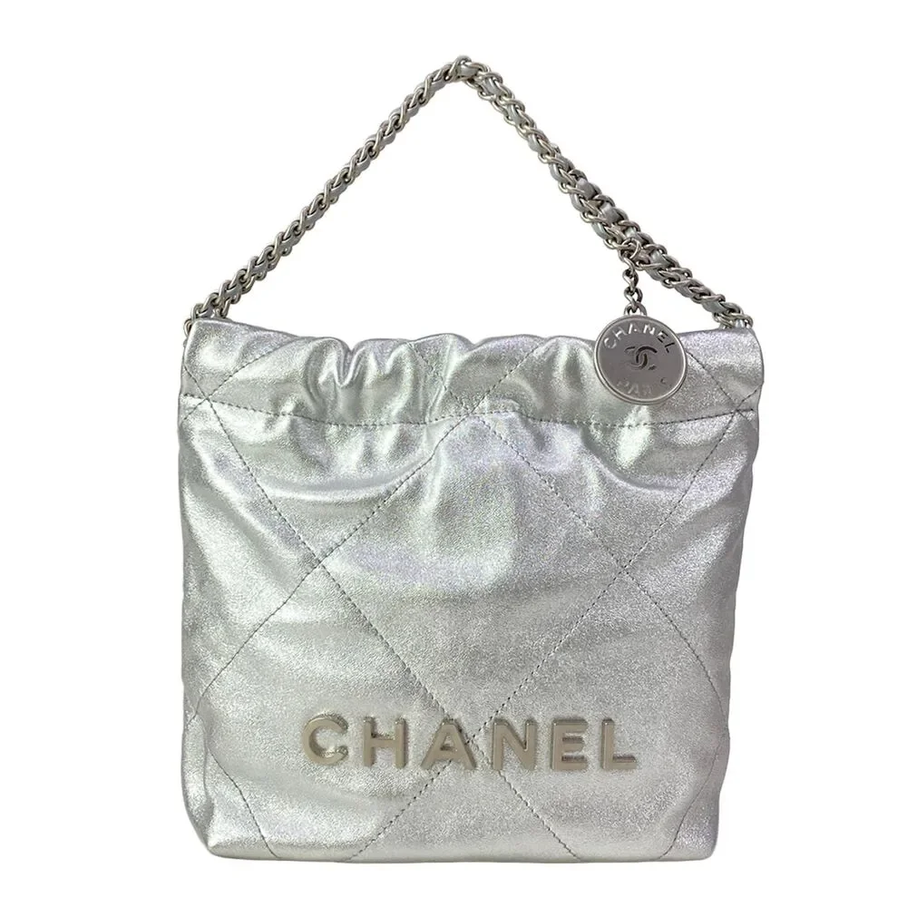 Chanel 22 mini handbag AS3980